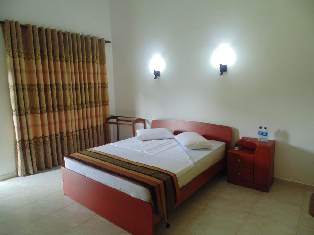 White Eagle Hotel Sigiriya Dış mekan fotoğraf