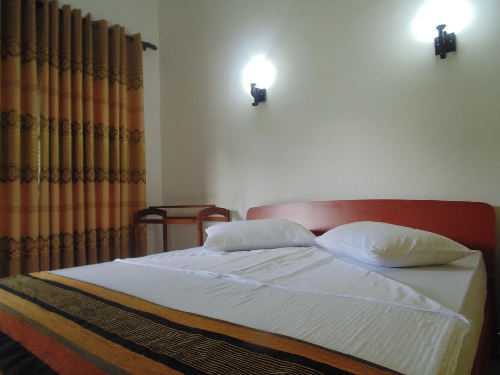 White Eagle Hotel Sigiriya Oda fotoğraf