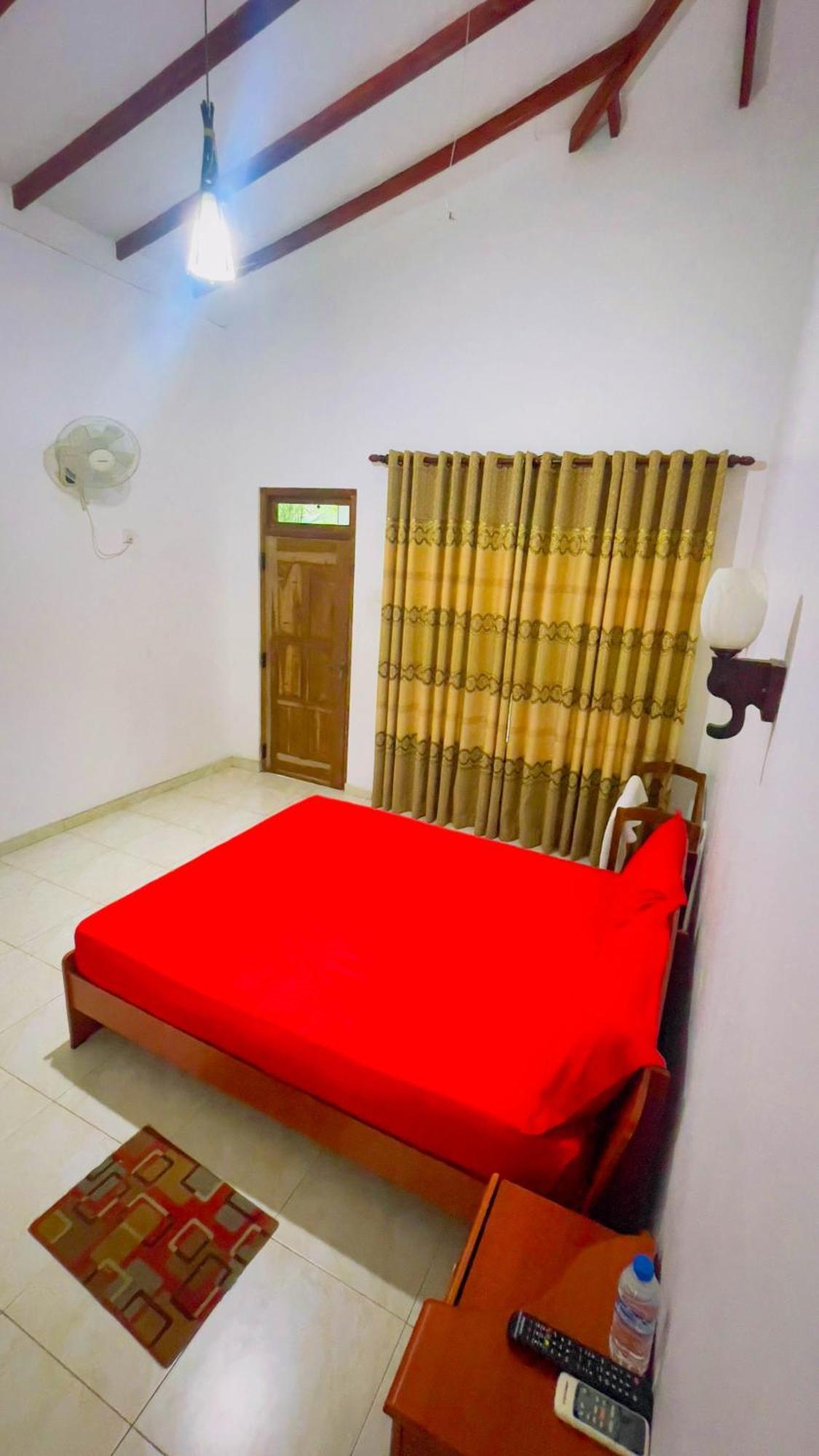 White Eagle Hotel Sigiriya Dış mekan fotoğraf