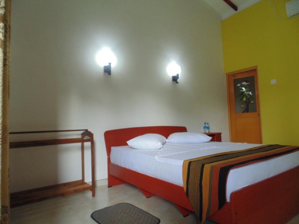 White Eagle Hotel Sigiriya Oda fotoğraf